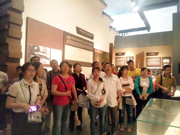 1496717624368567.jpg 3.jpg